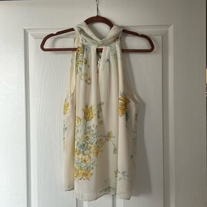 Forever 21 High Neck Sleeveless Floral Top - M